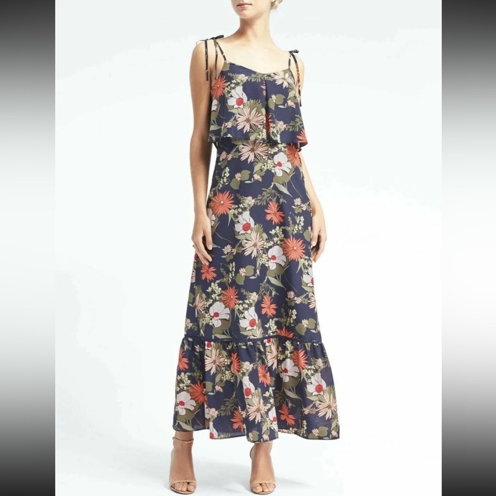 Banana Republic Maxi Dress Navy With Tropical Flowers Tiered Lined Size 12